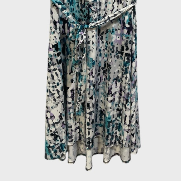 White House Black Market Black w Gothic Purple Tie Wrap Dress size Medium (NWOT) - Picture 4 of 9